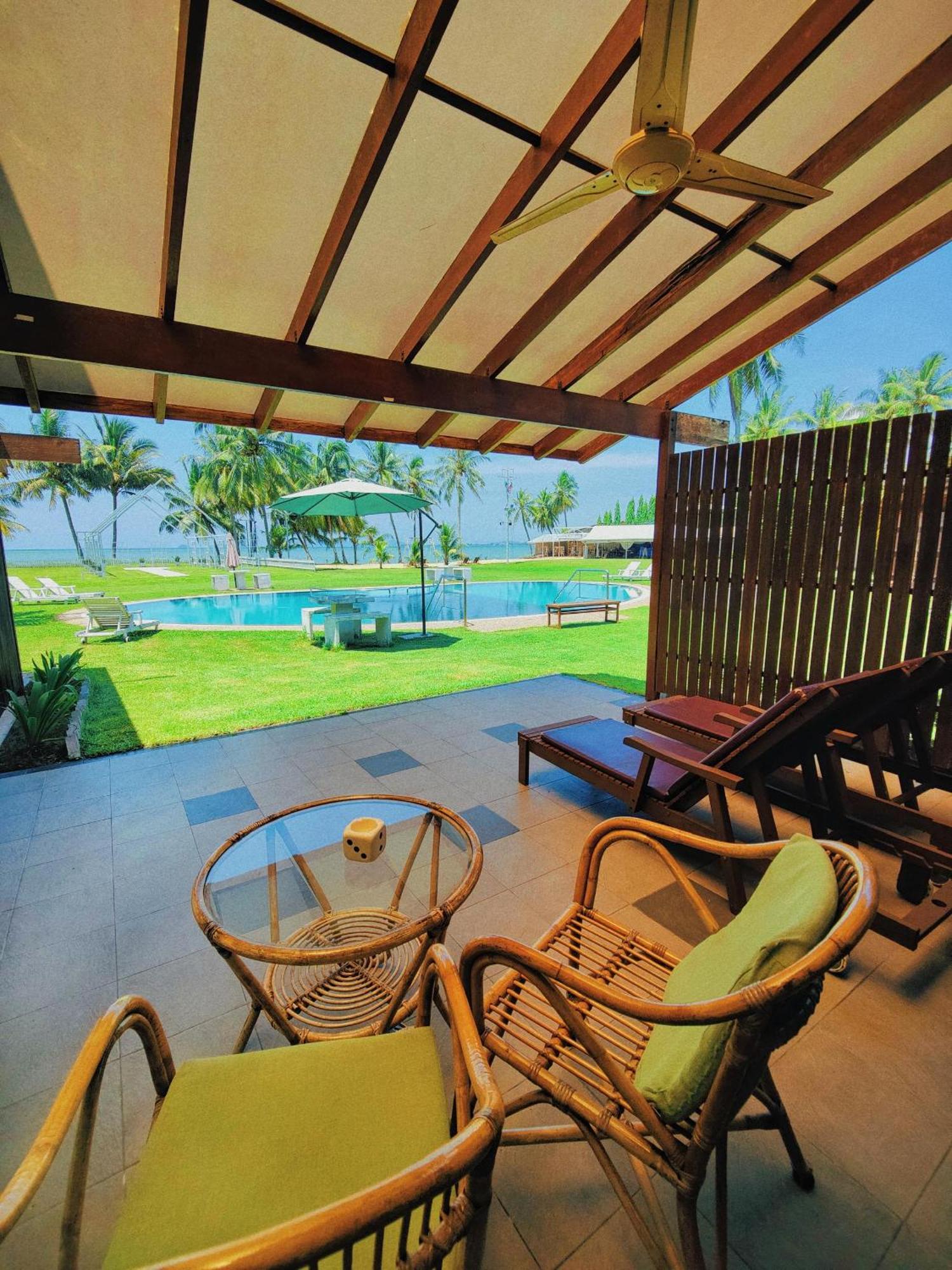 Langkah Syabas Beach Resort Kinarut Dış mekan fotoğraf